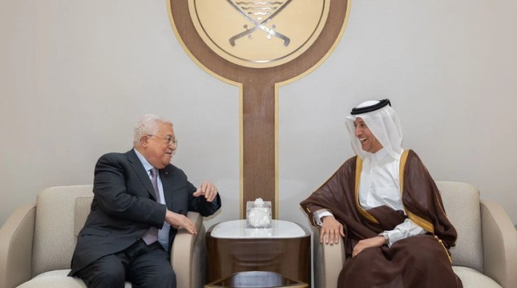 الرئيس عباس يصل قطر لحضور حفل افتتاح كأس العالم 2022