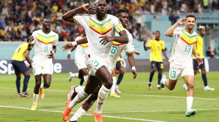 شاهد- السنغال تتغلب على الإكوادور وتتأهل لدور الـ16 من كأس العالم 2022