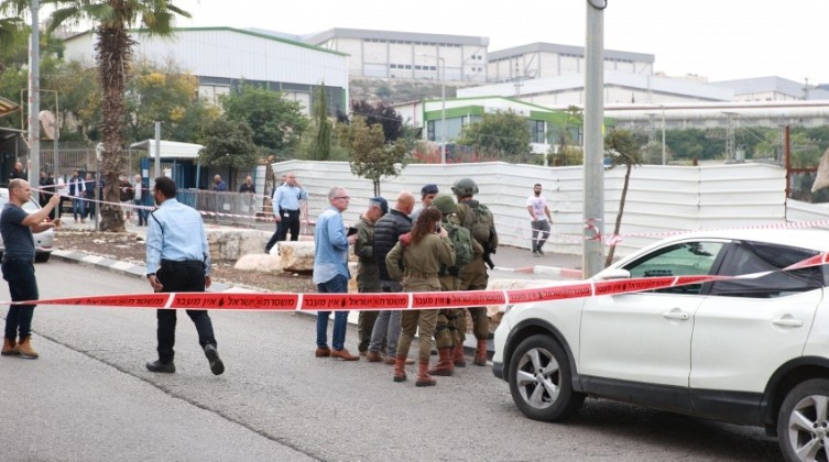 فصائل فلسطينية تشيد بعملية الطعن شمال سلفيت
