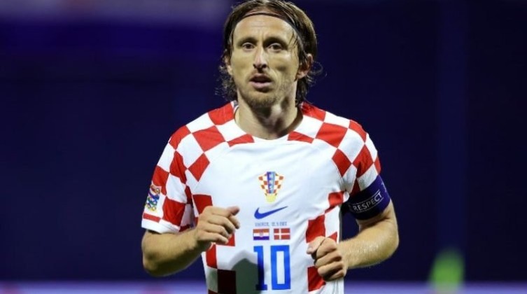 من هو أفضل لاعب في مباراة المغرب ضد كرواتيا بكأس العالم 2022