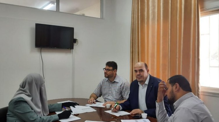 العمل بغزة تعلن البدء بتشغيل الدفعة الثانية من برنامج صمود 2