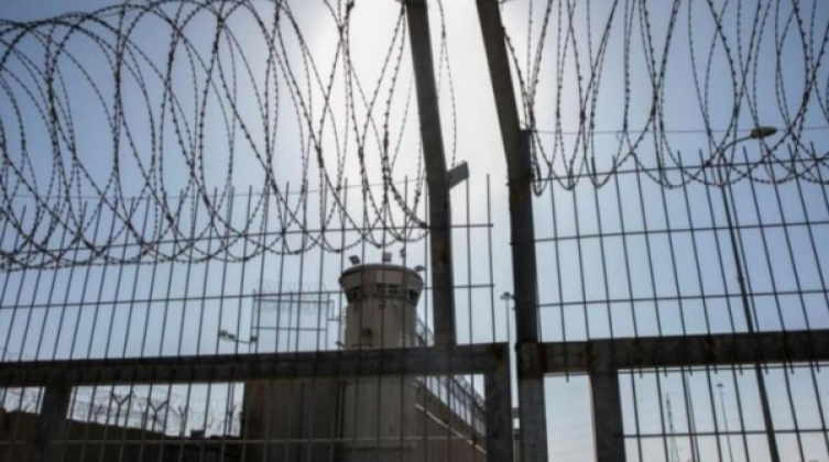 المعتقلون في مركز توقيف "عتصيون" يعيشون أوضاع سيئة