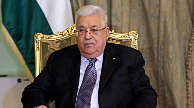الرئيس عباس: هناك عودة للجزائر لبحث آليات تطبيق ما تم الاتفاق عليه بين الفصائل