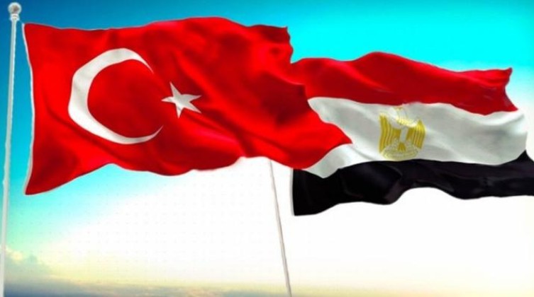 تركيا تتوقع "تبادل تعيين السفراء" مع القاهرة