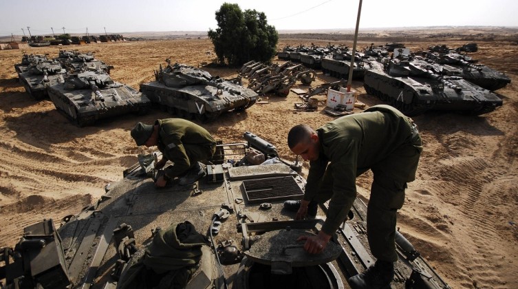 جيش الاحتلال يعلن عن مناورات عسكرية في عدة مناطق