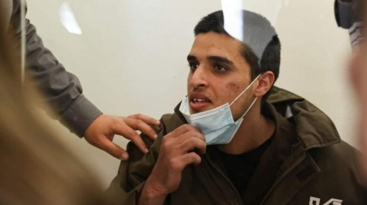 تجديد العزل الانفرادي للأسير مناصرة رغم خطورة وضعه الصحي