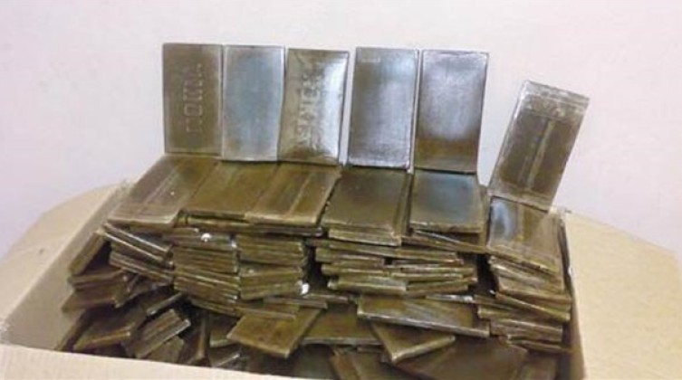 الشرطة ضبط 370 فرش حشيش قبالة سواحل بحر غزة