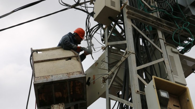 كهرباء غزة: خروج خط بغداد عن الخدمة