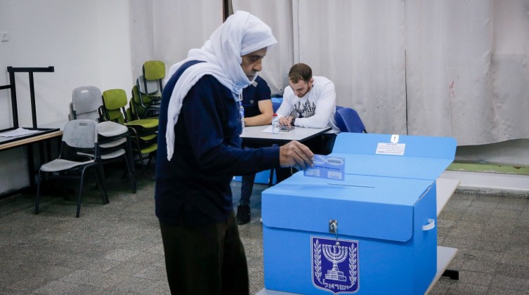 انتخابات الكنيست: 1.1 مليون ناخب في المجتمع العربي