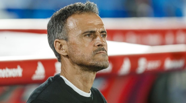 مدرب إسبانيا مندهش من أداء لاعب مغربي.. من يكون؟