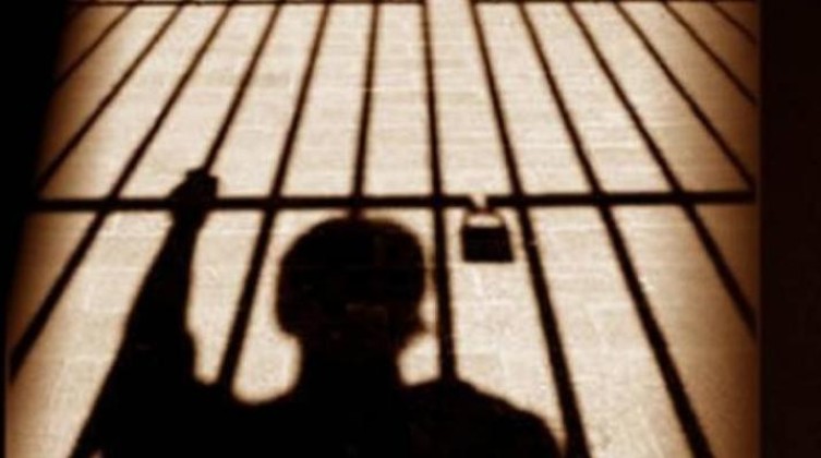 أسير من جنين يدخل عامه الـ17 في السجون