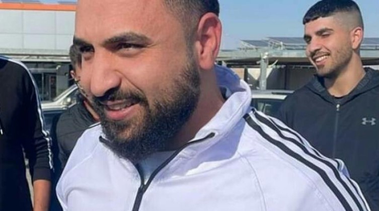 سلطات الاحتلال تفرج عن الأسير "مجد الكركي"