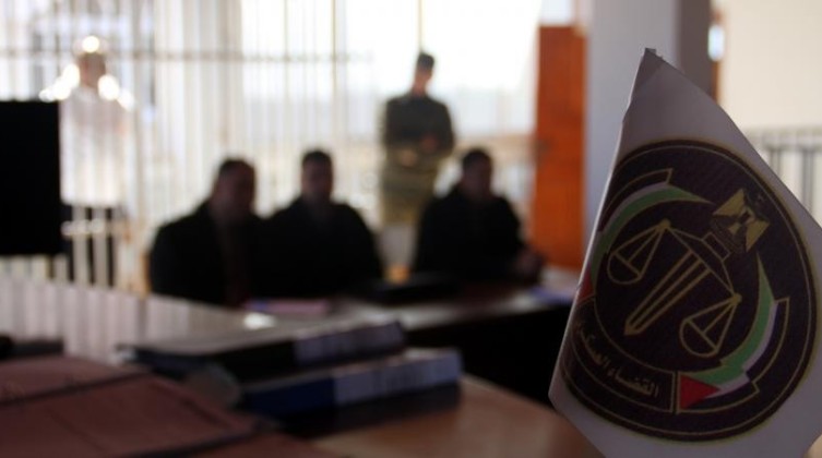 الحكم بالسجن المؤبد على مدان في قضية قتل المواطن أسامة التلي