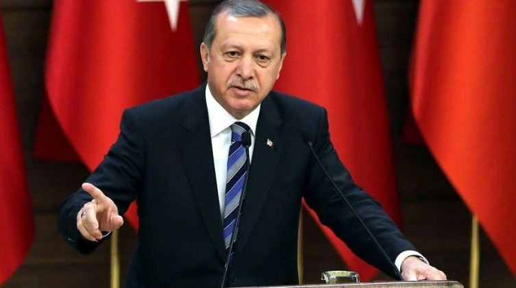 أردوغان بحث مع بوتين تصدير سلع أخرى عبر ممر الحبوب