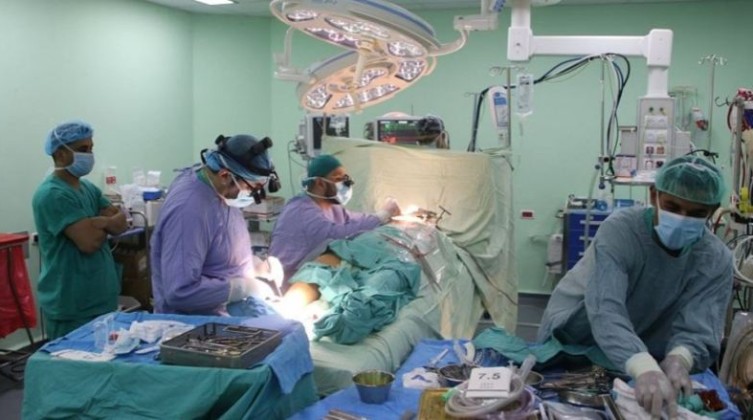 جمعية فلسطين تطلق مشروع إجراء عمليات للمرضى الفقراء في قطاع غزة