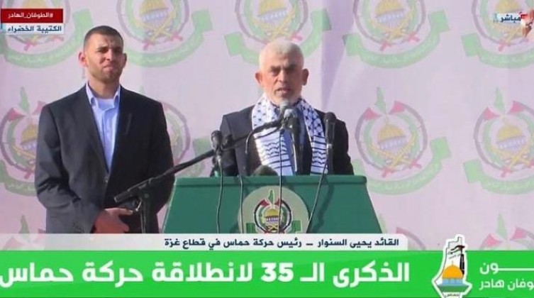 السنوار يُهدد بإغلاق ملف الجنود الاحتلال الأسرى نهائيًا