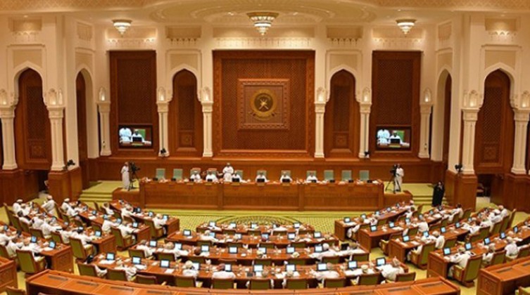 مجلس الشورى العماني يقترح تعديلات تغلظ مقاطعة الإحتلال