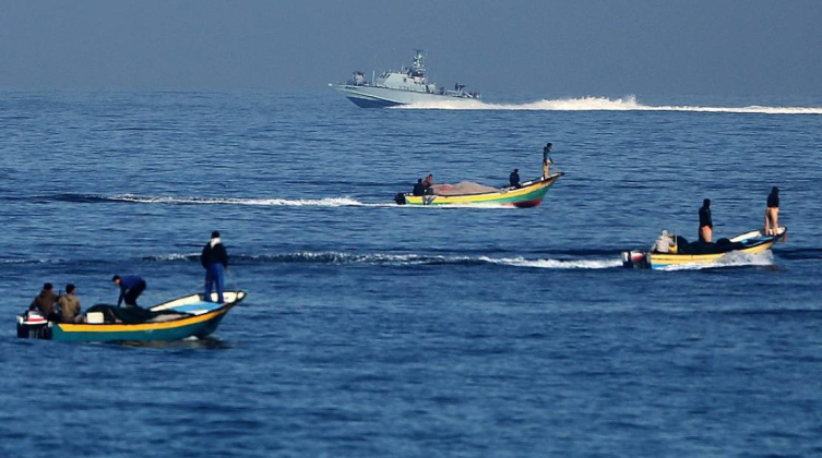 "الشرطة البحرية بغزة" تعلن استئناف عمل الصيادين داخل البحر غداً