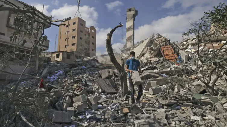 صحيفة: قطر تراجعت عن اتفاق مع الفصائل الفلسطينية بشأن اعادة الاعمار