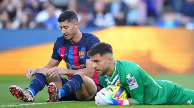 برشلونة يسقط في فخ التعادل الإيجابي أمام العنيد إسبانيول