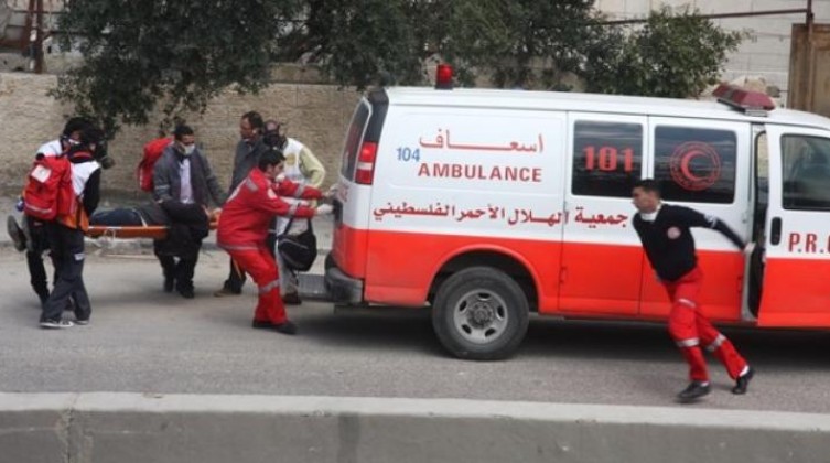 مصرع طفل جراء تعرضه لحادث دهس بالخليل