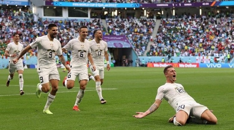 شاهد- سويسرا تتغلب على صربيا وترافق البرازيل لدور الستة عشر بكأس العالم