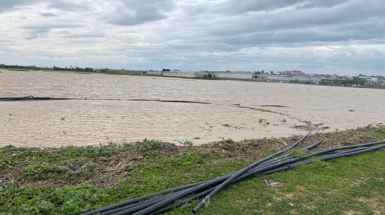 "الحكم المحلي بغزة" تطالب بضرورة الضغط العاجل على الاحتلال لمنع فتح السدود