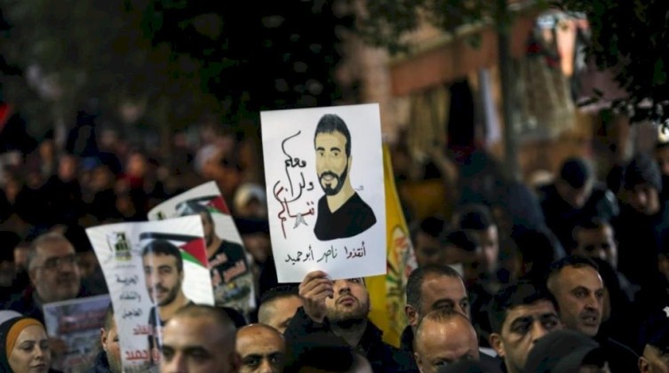 "هيئة الأسرى": الأسير أبو حميد أقرب للشهادة من أي وقت مضى