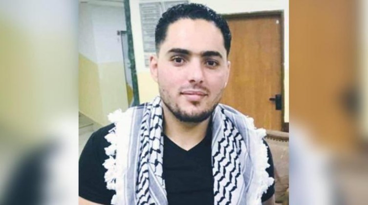 سلطات الاحتلال تمدد اعتقال والد الشهيد "حامد" وتفرج عن شقيقه
