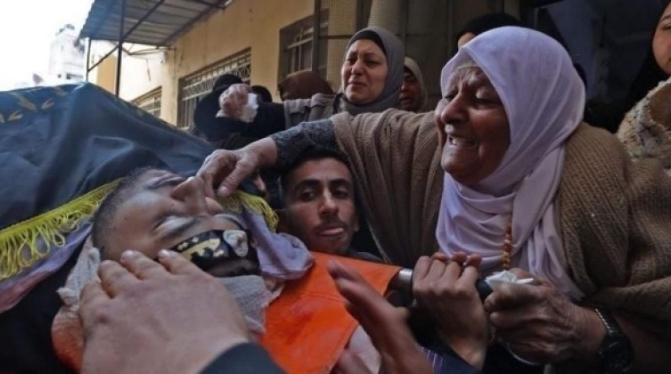 بالفيديو والصور: تشييع جثماني الشهيدين الزبيدي والسعدي في مخيم جنين