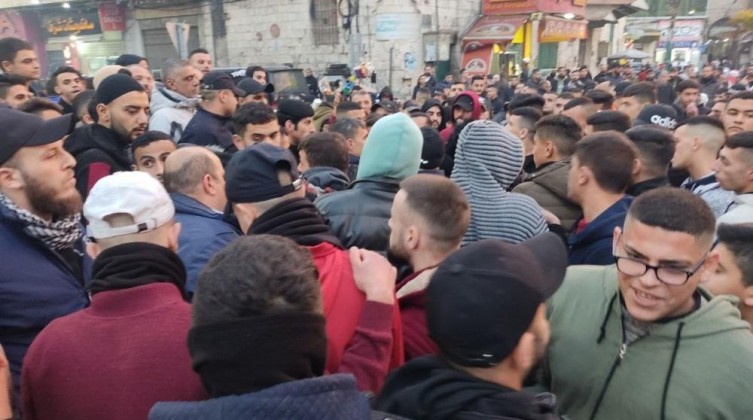 "الجهاد" تدين قمع الأجهزة الأمنية لمسيرة نابلس