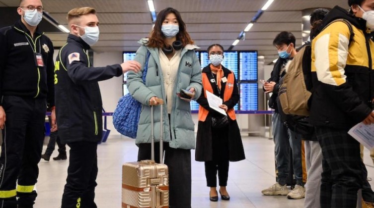 الصين تقرر اعادة فتح حدودها بعد 3 سنوات من قيود كورونا