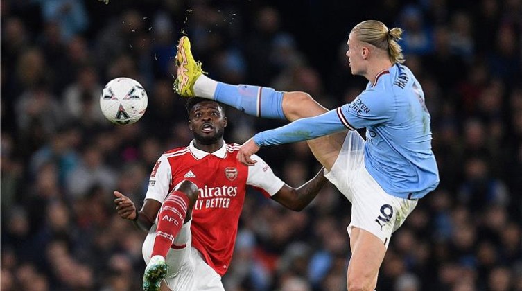 بالفيديو: مانشستر سيتي يطيح بـ آرسنال من كأس الاتحاد الإنجليزي