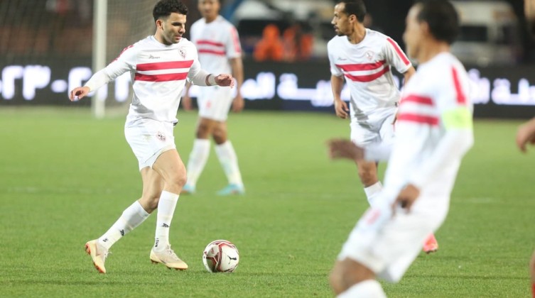 شاهد-الزمالك يواصل التعثر ويخطف تعادلا قاتلا من الداخلية في الوقت القاتل