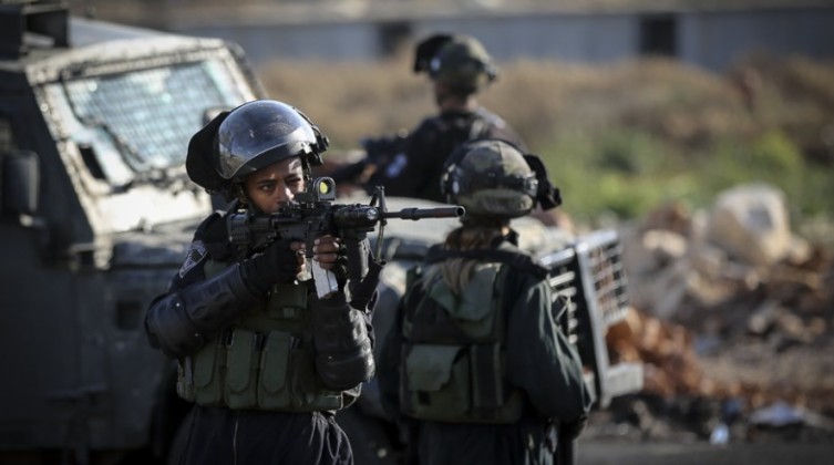 استشهاد فلسطيني بمواجهات في القدس والضفة الغربية