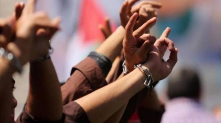 الهيئة القيادية العليا لأسرى حماس  تعقب على فيديو "منغستو"