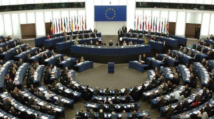 الاتحاد الأوروبي يوفق على تقديم حزمة مساعدات لفلسطين