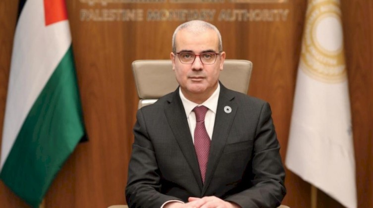 ملحم يعلن استخدام أدوات للحد من تأثير ارتفاع أسعار الفائدة على القروض