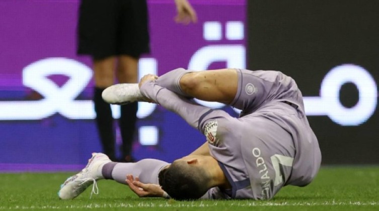 الكشف عن طبيعة إصابة رونالدو ومشاركته مع النصر