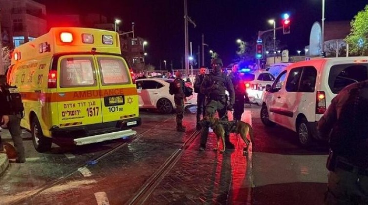 الاحتلال يكشف عن هوية 3 قتلي في عملية القدس أمس