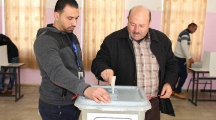 بالأسماء: الفائزين في انتخابات الغرفة التجارية في رام الله والبيرة بالتزكية