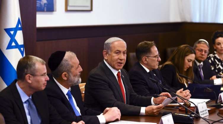 نتنياهو: الحكومة قررت اتخاذ المزيد من الإجراءات بحق الفلسطينيين