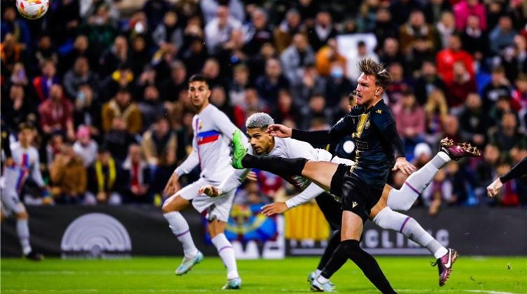 شاهد- أهداف مباراة برشلونة وإنترسيتي في كأس ملك إسبانيا