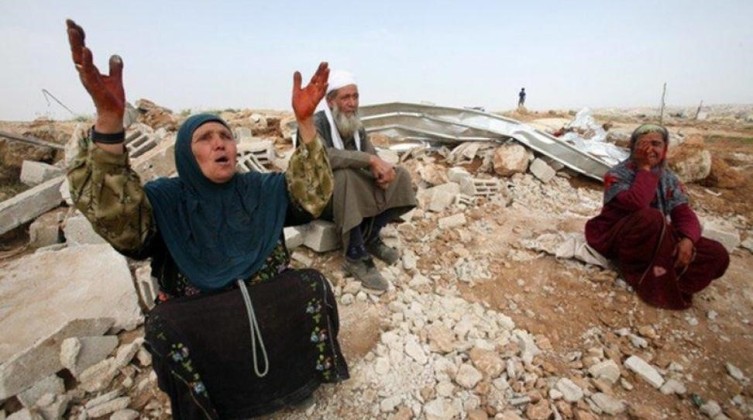 وفد دبلوماسي أوروبي يزور "الخان الأحمر" المُهدد بالهدم