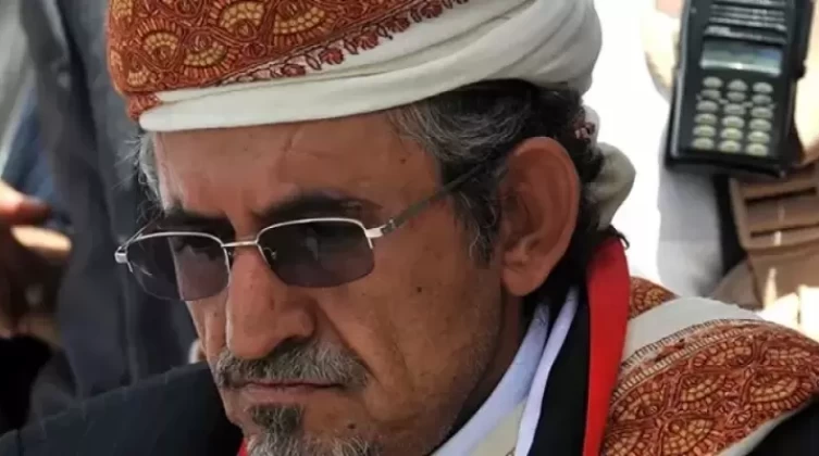 حماس تنعى الشيخ اليمني صادق الأحمر