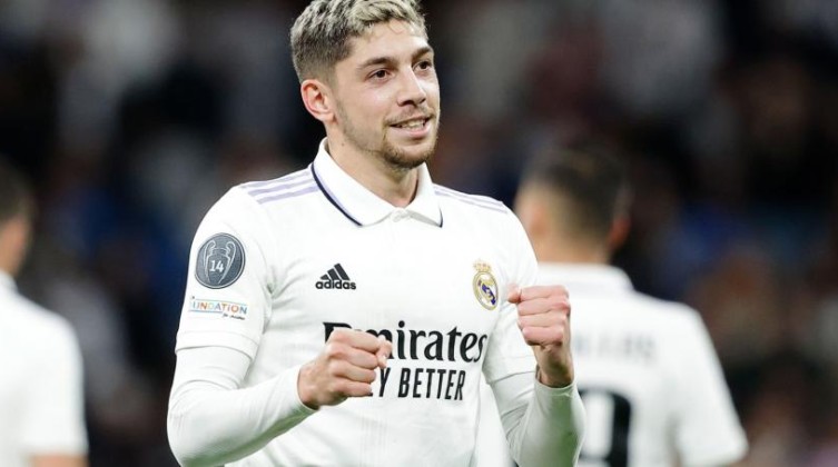 نجم ريال مدريد يكشف سبب خسارة فريقه أمام برشلونة