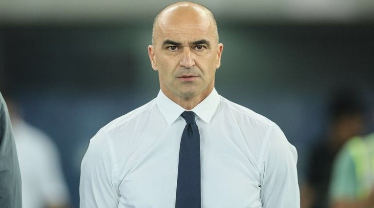 رسميًا.. روبرتو مارتينيز مديرًا فنيًا للمنتخب البرتغالي خلفًا لـ سانتوس