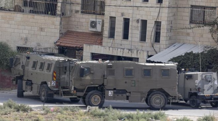 معاريف: الاحتلال استهدف عدداً من المقاومين في جنين بصواريخ مضادة للدروع