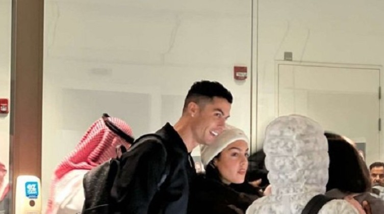 بالفيديو: لحظة وصول كريستيانو رونالدو وجورجينا إلى السعودية