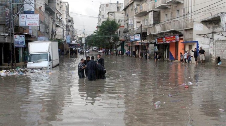 غرق الطرقات في غزة.. الى متى ستبقى معاناة المواطنين مستمرة؟